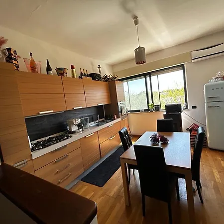 Il Pomo D'oro Apartment